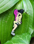 Kinked Amy & Leela Love Kinkarama Sexy Pinup Erotic 2000s Cartoon Enamel Pins Hat Pins Lapel Pin Brooch Badge Festival Pin