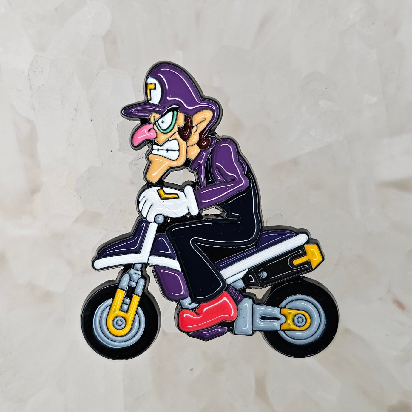 Racing Waluigi Mario Video Game Kart Pintendo Enamel Pins Hat Pins Lapel Pin Brooch Badge Festival Pin