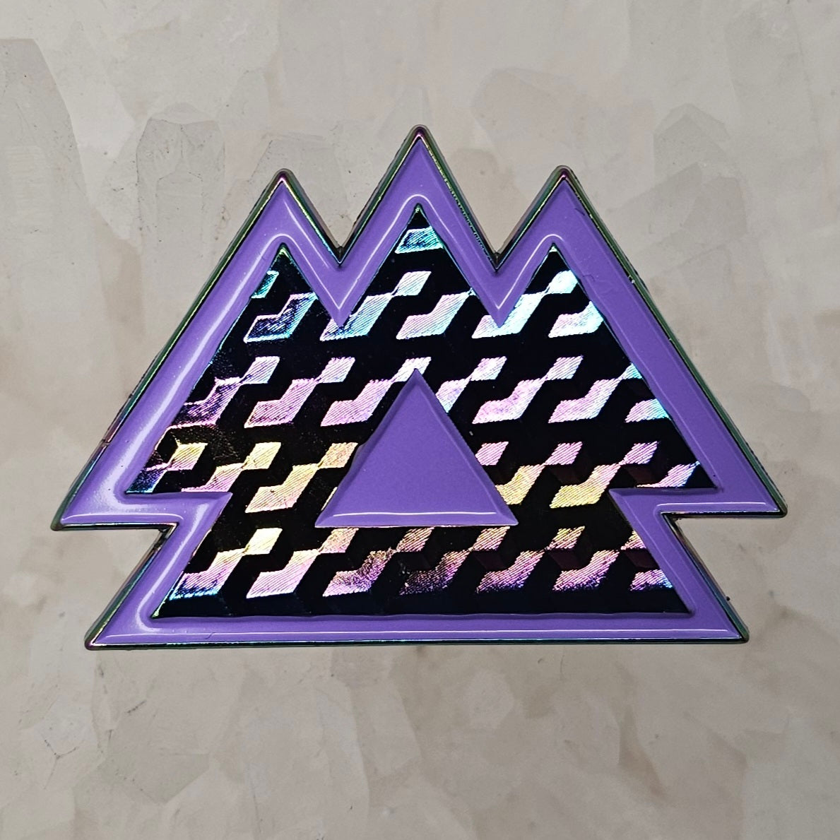 3D Rainbow Metal Wakaan Purple Edm Dubstep Bass Music Dj Enamel Pins Hat Pins Lapel Pin Brooch Badge Festival Pin