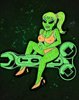 Sexy Tool Alien Girl Martian Babe Green Rock Music Enamel Pins Hat Pins Lapel Pin Brooch Badge Festival Pin