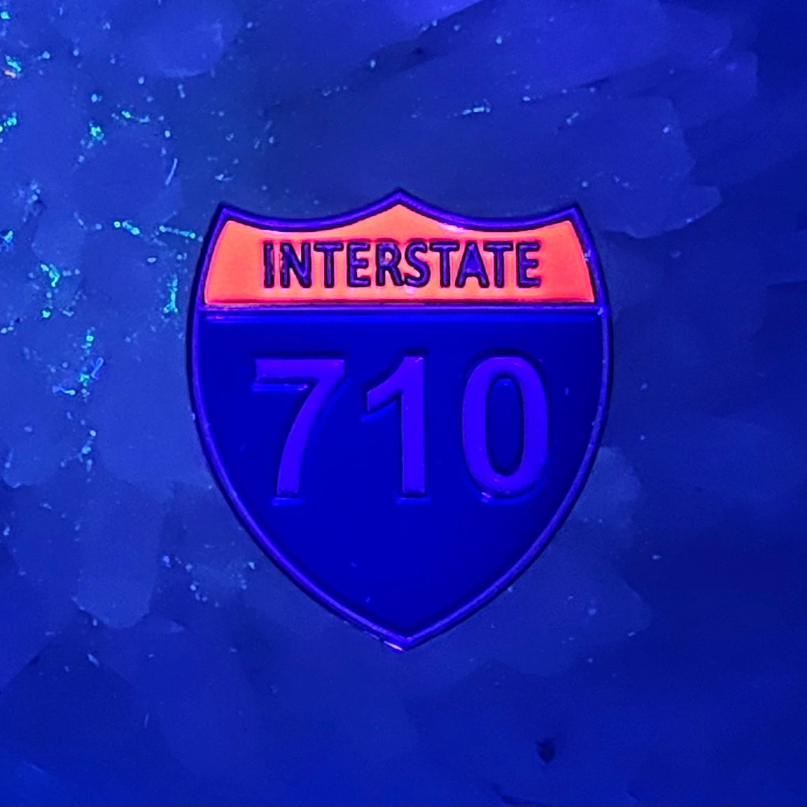 Interstate 710 Dab Time USA High Way Weed Concentrate Hash Oil Enamel Pins Hat Pins Lapel Pin Brooch Badge Festival Pin