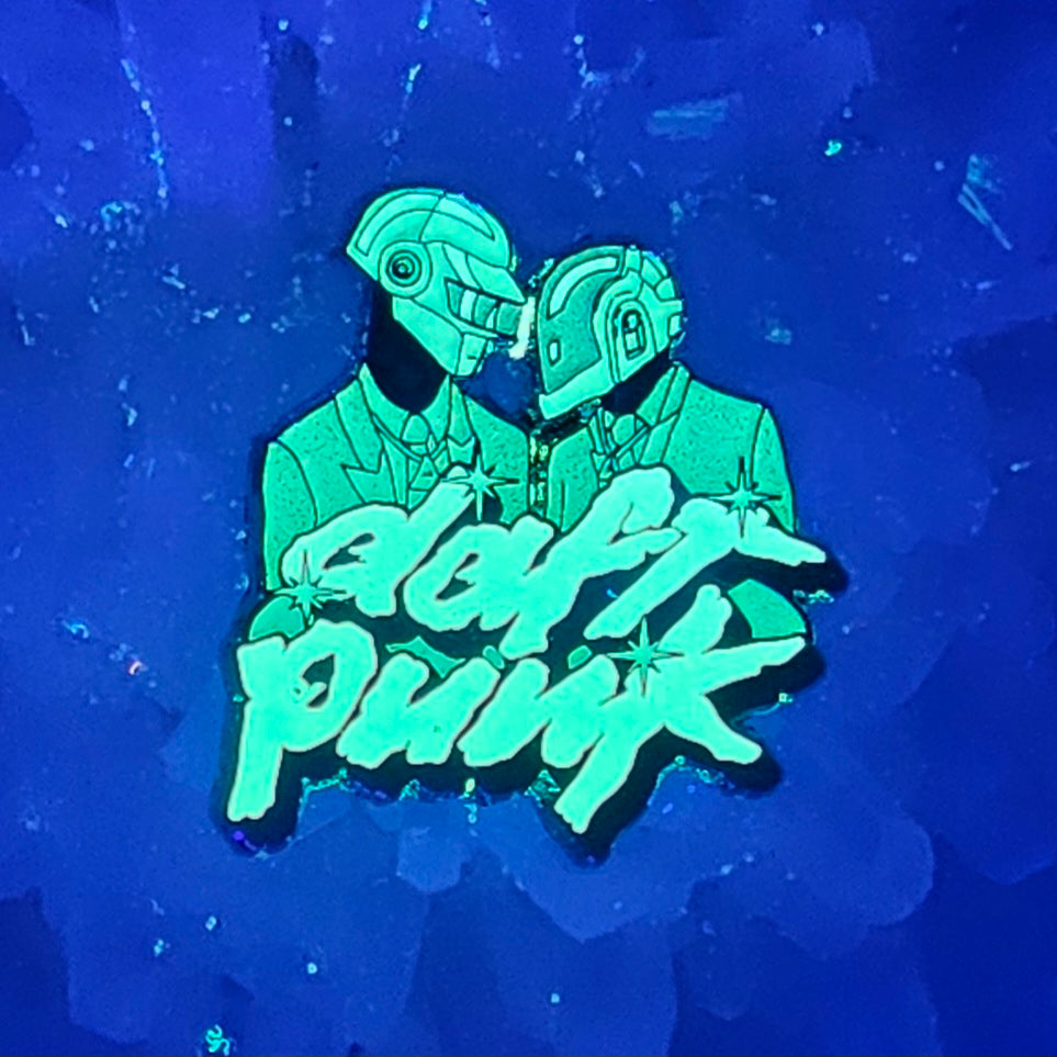 Daft Edm Punk Techno Music Raver V2 Glow Enamel Pins Hat Pins Lapel Pin Brooch Badge Festival Pin
