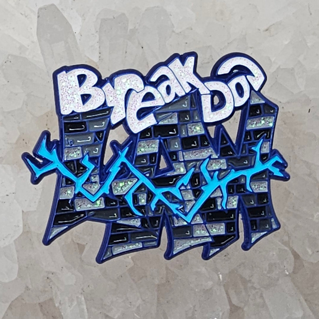 Three 6 Break Da Law Mafia Rap Hip Hop Glow Enamel Pins Hat Pins Lapel Pin Brooch Badge Festival Pin