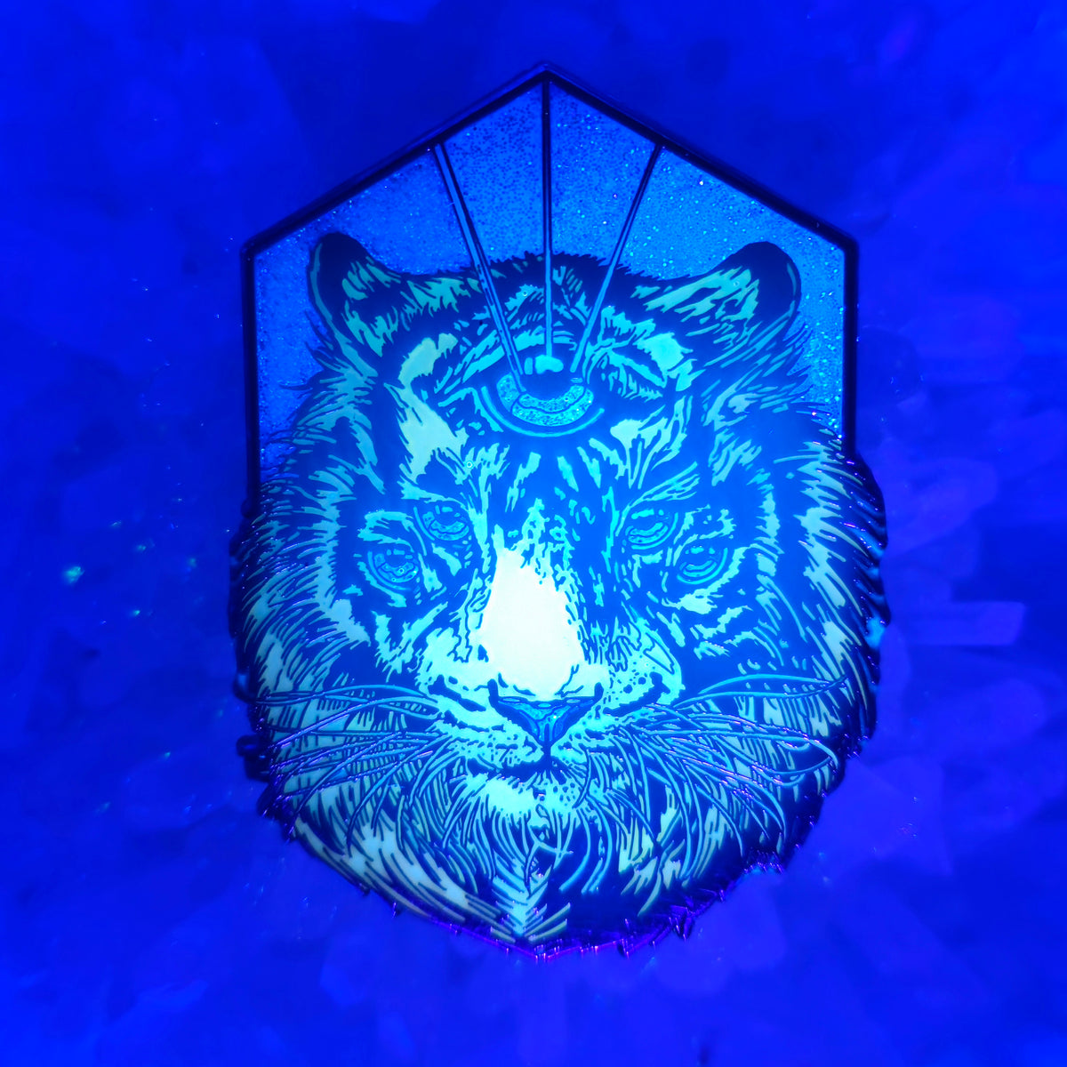 Third Eye Of The Tiger V3 Trippy Psychedelic Animal Art Glow Enamel Pins Hat Pins Lapel Pin Brooch Badge Festival Pin