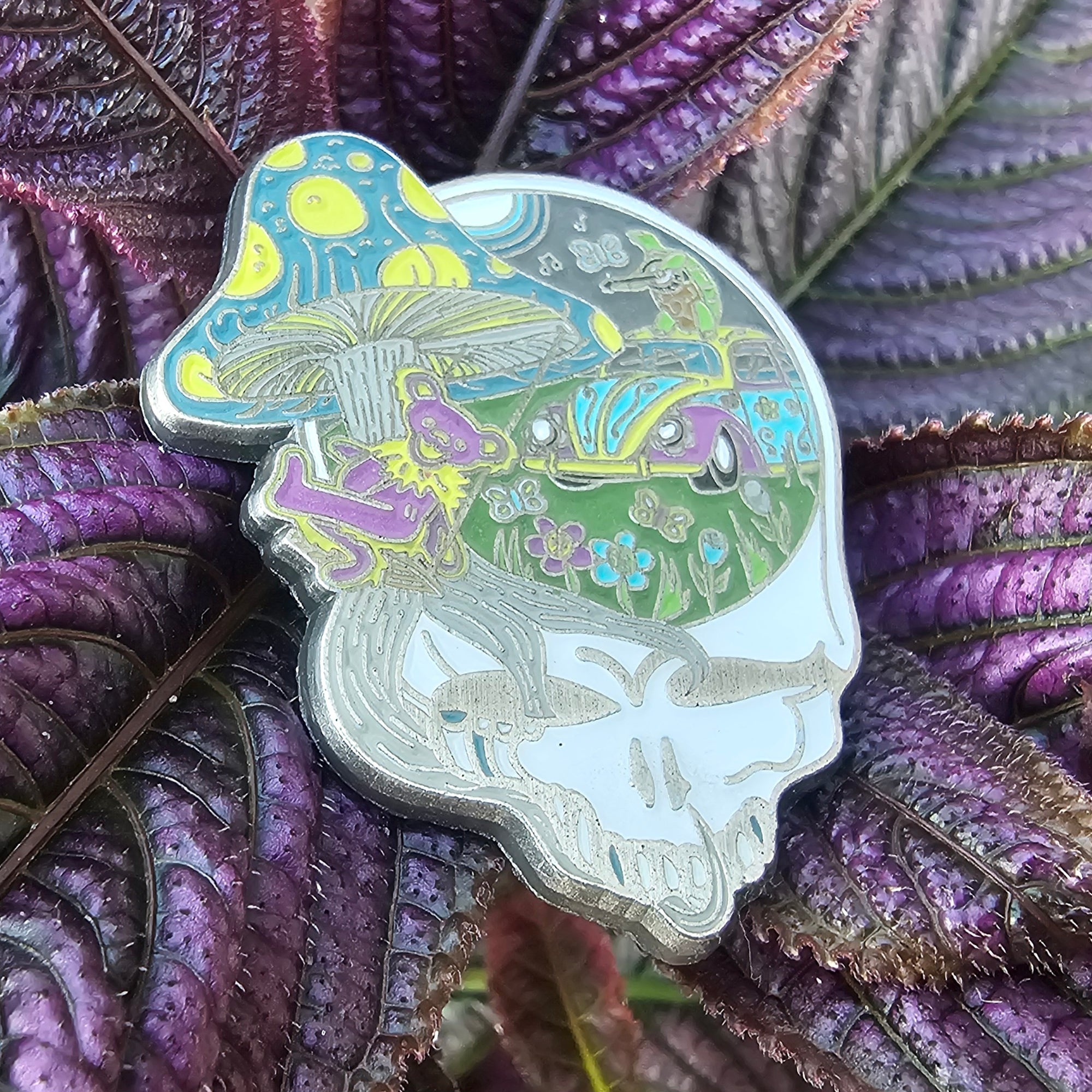 Set Of 2 - Swing To Another Universe Stealie Day &amp; Night Editions Grateful Shakedown Street Dead Lot Enamel Pins Limited Edition Hat Pins Lapel Pin Brooch Badge Festival Pin