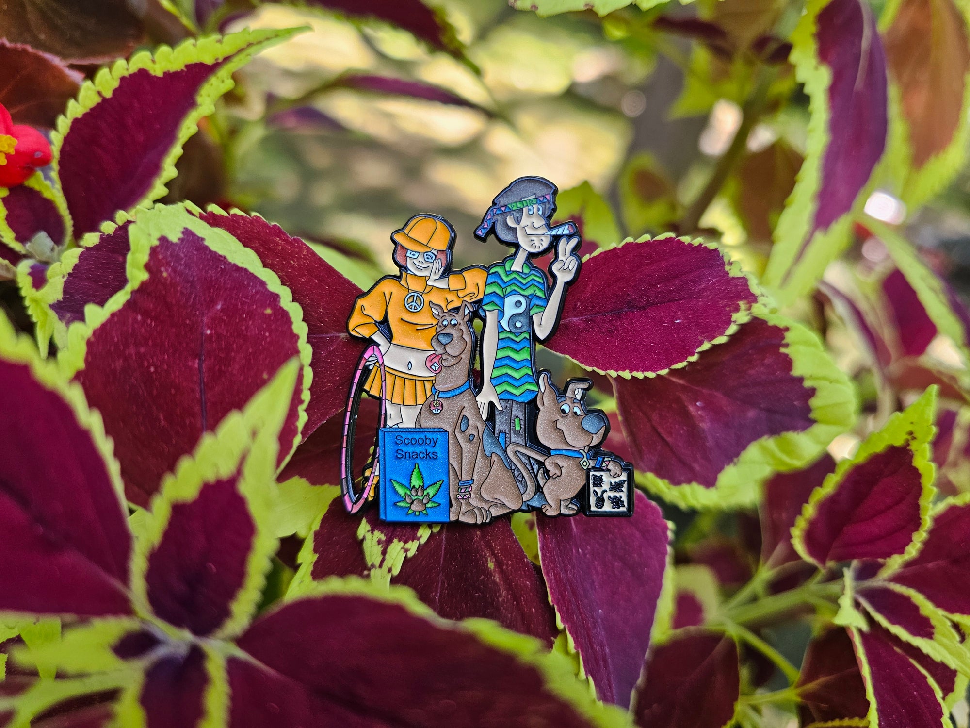 Scooby Doo Festie Crew Glow Enamel Pins Limited Edition Hat Pins Lapel Pin Brooch Badge Festival Pin