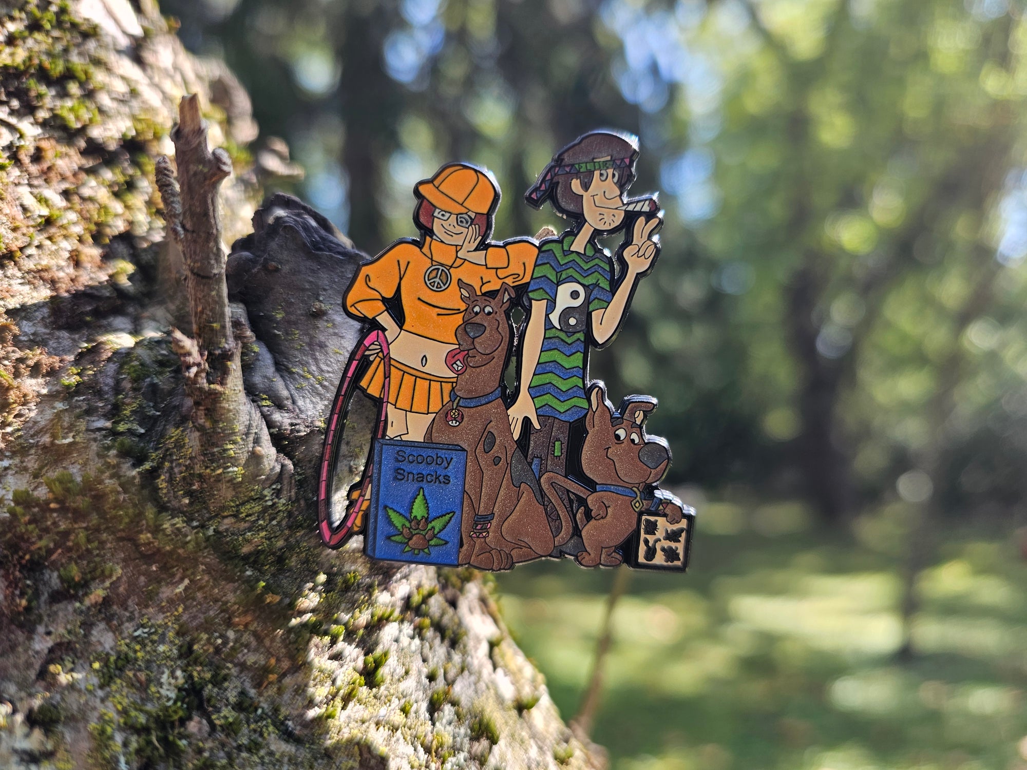 Scooby Doo Festie Crew Glow Enamel Pins Limited Edition Hat Pins Lapel Pin Brooch Badge Festival Pin