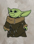 Pin Wars Mando Yoda Jedi Sci-fi Cartoon Movie Tv Enamel Pins Hat Pins Lapel Pin Brooch Badge Festival Pin