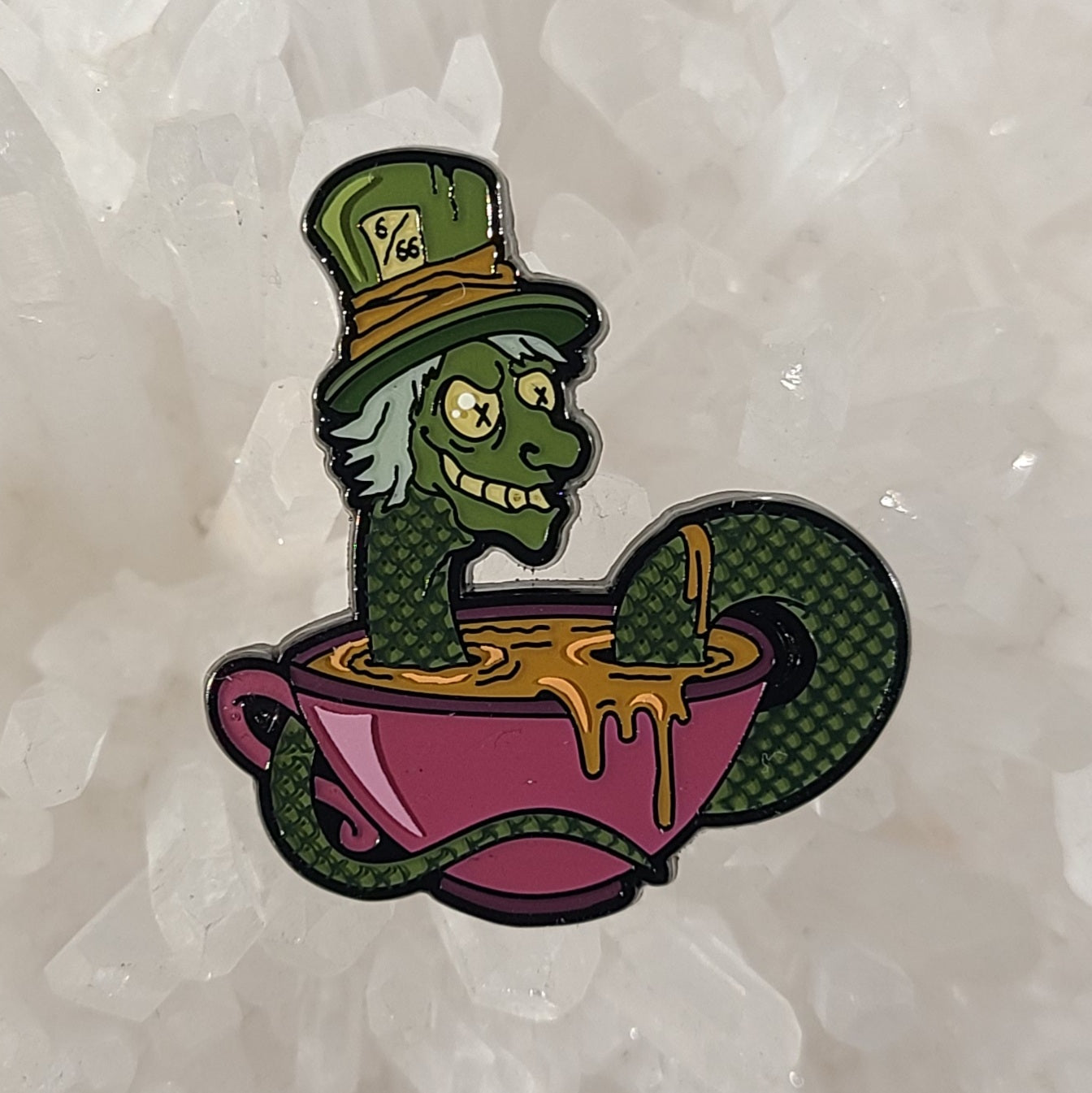 Mad Hatter Alice In 666 Tea Time Snake Wonderland 90s Cartoon Enamel Pins Hat Pins Lapel Pin Brooch Badge Festival Pin