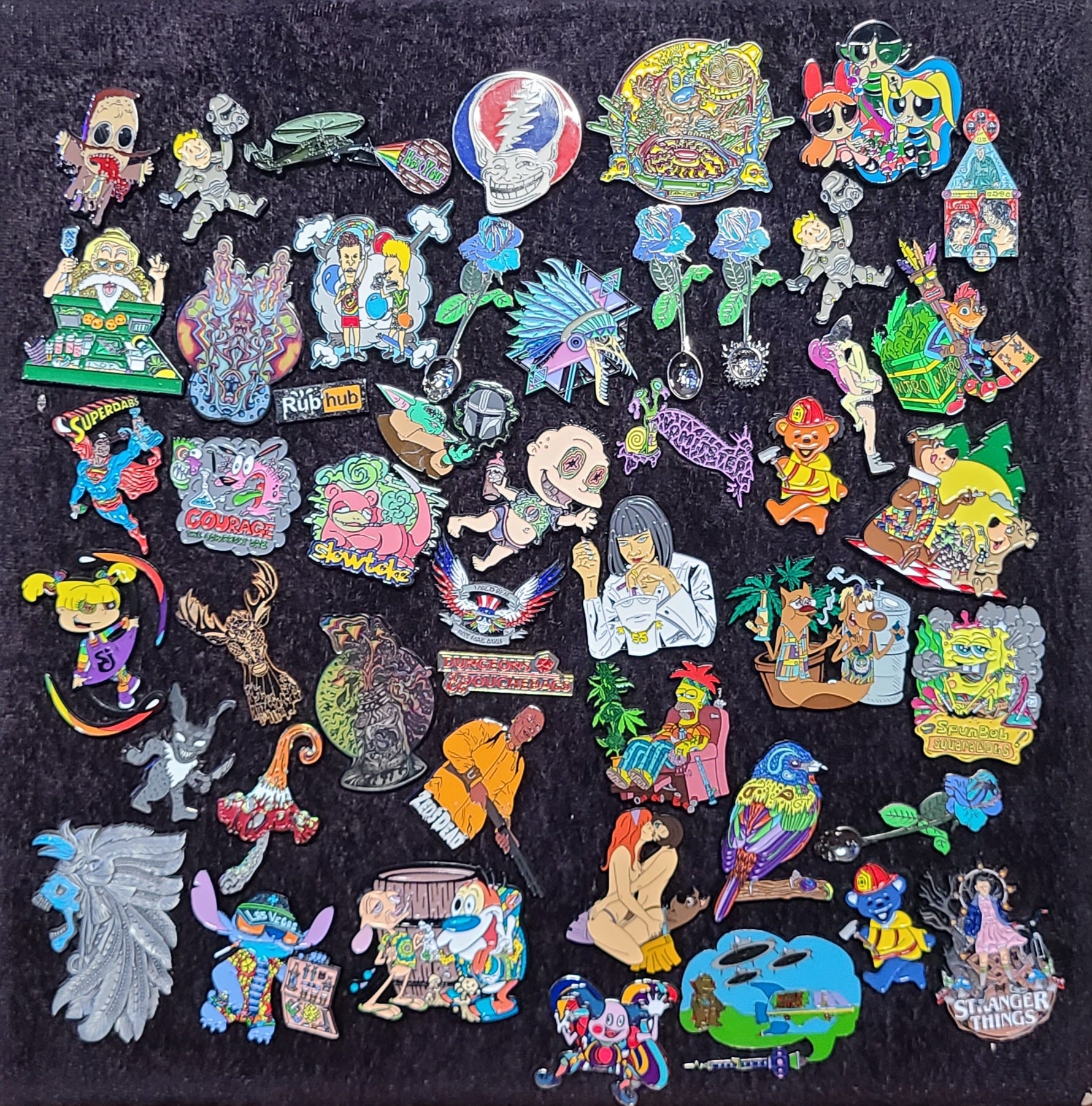 Cartoon Themed 10 Pin Mystery Mixed Pack Wholesale Enamel Pins Hat Pins Lapel Pin Brooch Badge Festival Pin