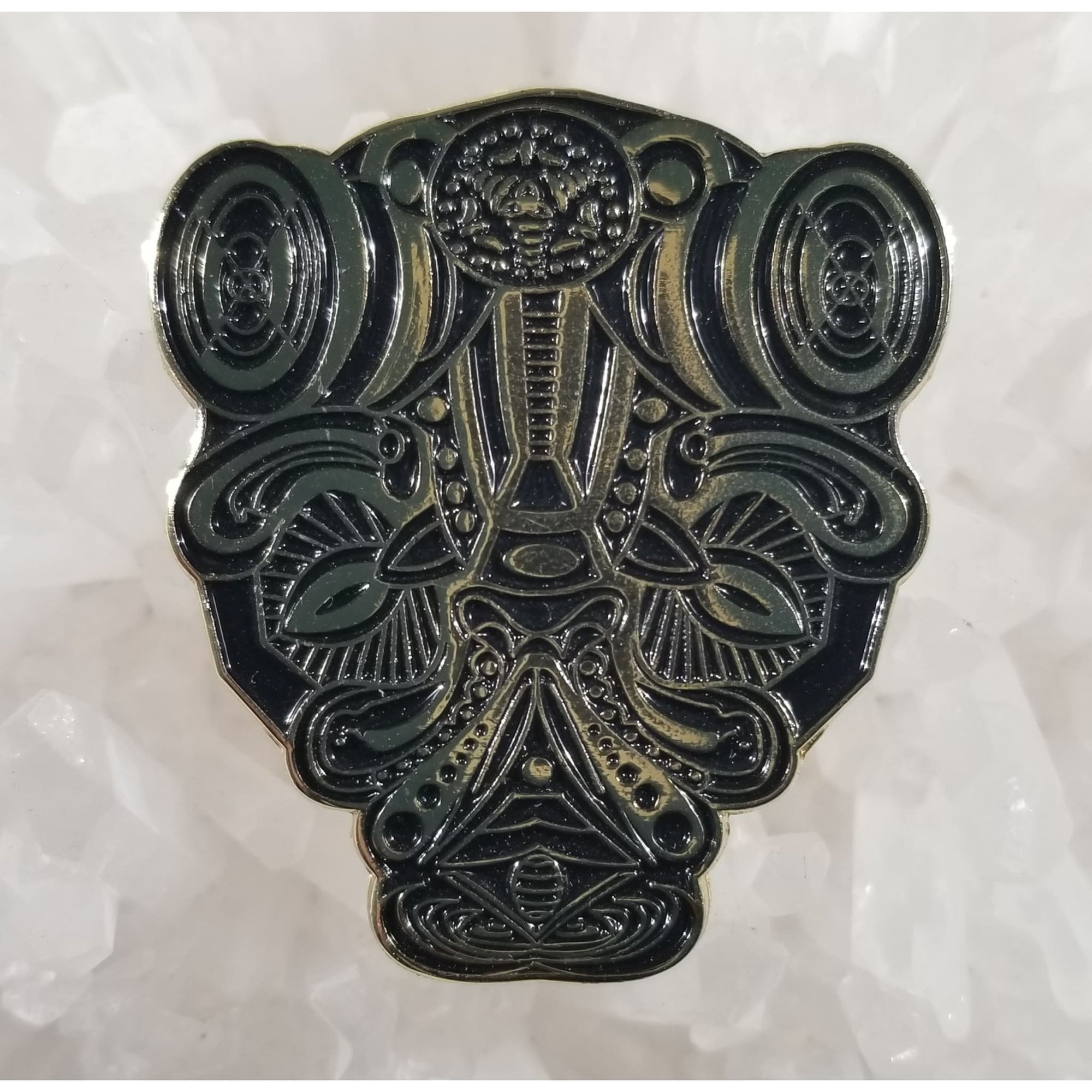 Mantis Mind Sacred Geometry Insect Psychedelic Art Enamel Hat Pin - Enamel/Metal