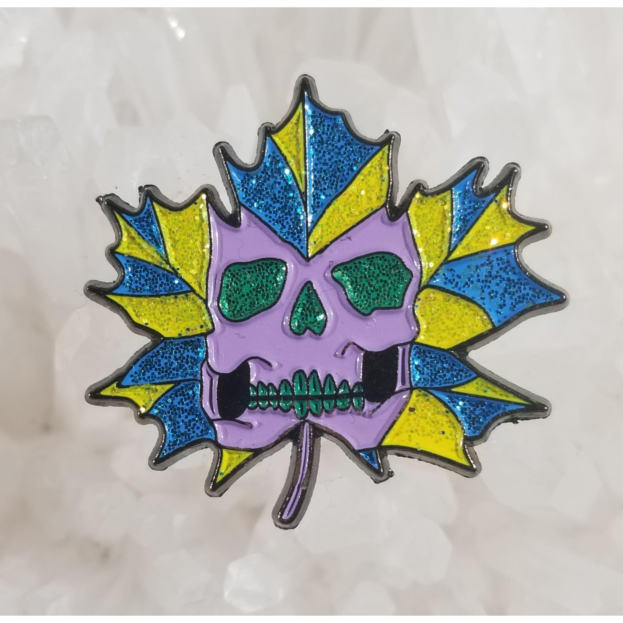 Maple Leaf Skull Blue/Yellow Canada Canadian Leaves Enamel Hat Pin - Enamel/Metal
